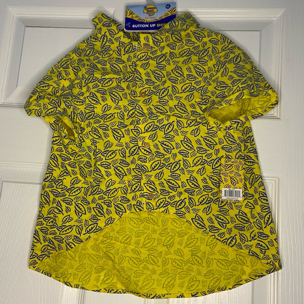 NWT Dogs Hawaiian shirt